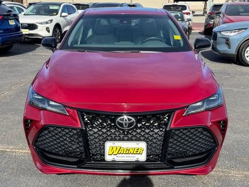 Used 2019 Toyota Avalon Touring w/ Advanced Safety Package image 8