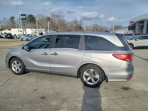 Used 2019 Honda Odyssey EX image 4