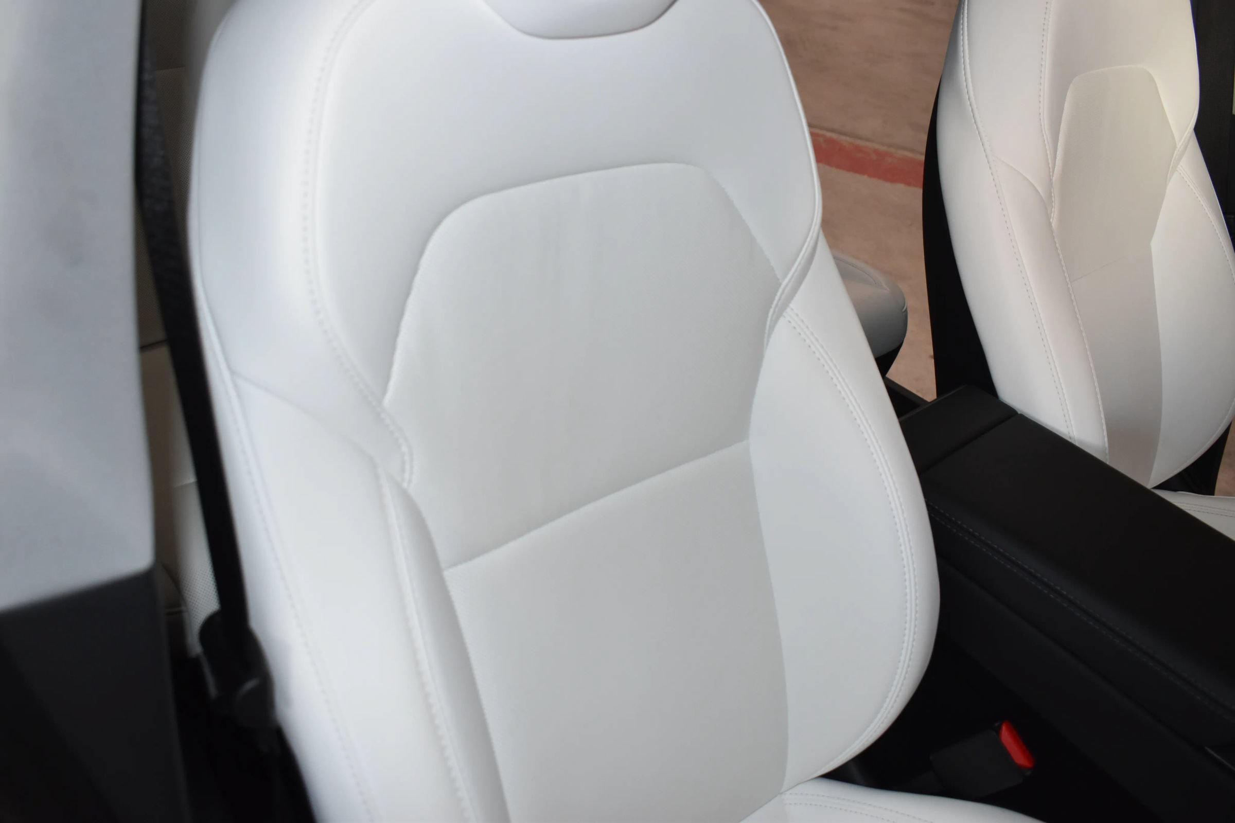 Used 2026 Tesla Model Y Long Range AWD/4WD image 17