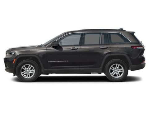 Certified 2025 Jeep Grand Cherokee Laredo AWD/4WD image 2
