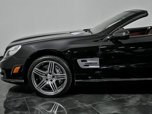 Used 2009 Mercedes-Benz SL 63 AMG image 6