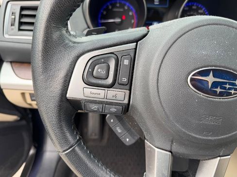 Used 2016 Subaru Outback 2.5i Limited AWD/4WD image 27
