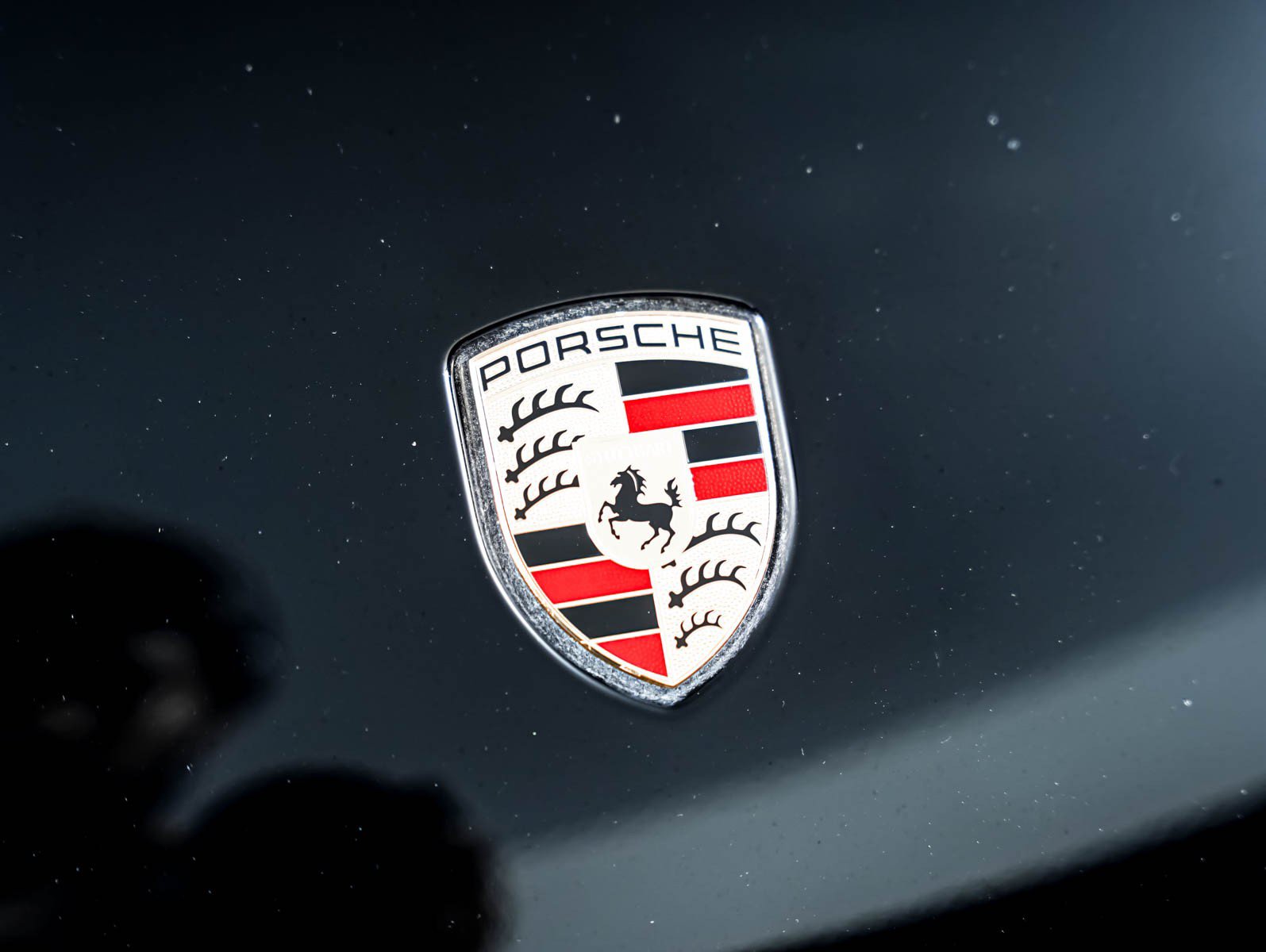 Certified 2024 Porsche Macan AWD/4WD image 31