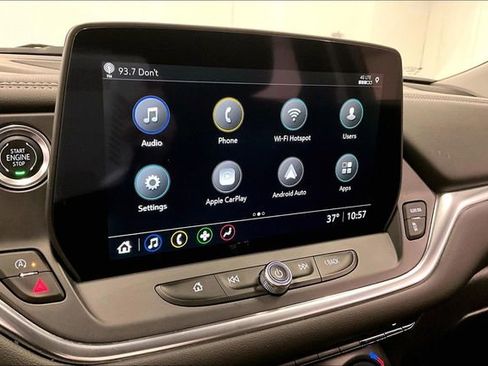 Used 2025 Chevrolet Blazer LT image 33