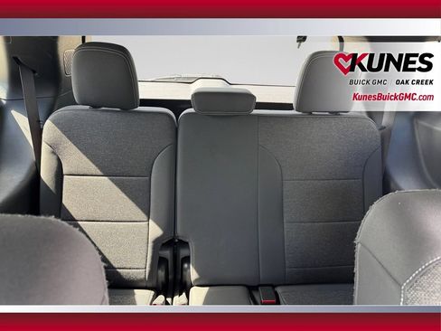 Used 2024 Chevrolet Traverse LT AWD/4WD image 39
