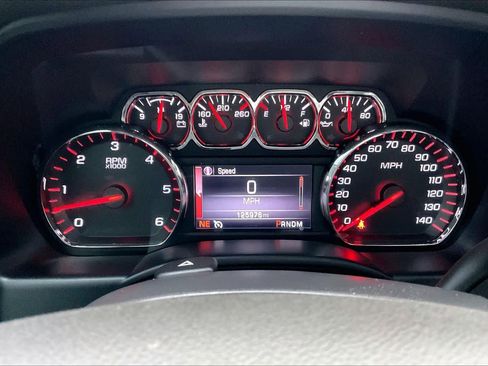 Used 2014 GMC Sierra 1500 SLE w/ SLE Value Package image 24