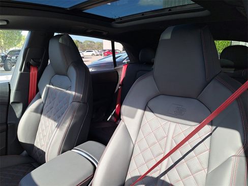 New 2026 Audi Q8 Prestige image 16