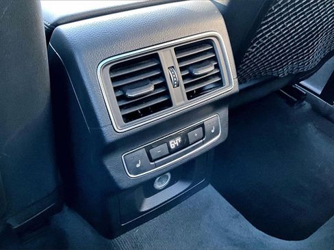 Used 2018 Audi Q5 2.0T Premium Plus w/ Premium Plus Package image 10