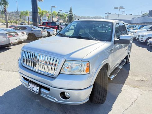Used 2008 Lincoln Mark LT 2WD image 5