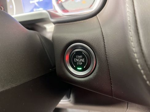 Used 2021 Chevrolet Tahoe Z71 w/ Z71 Off-Road Package image 35