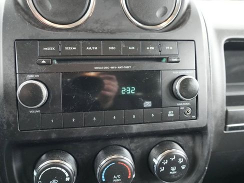 Used 2015 Jeep Patriot Sport w/ Power Value Group FWD image 30