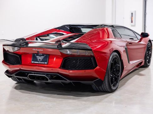 Used 2016 Lamborghini Aventador LP 700-4 AWD/4WD image 9