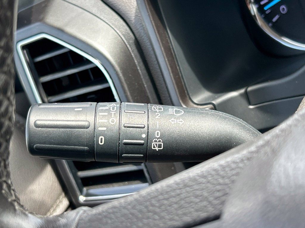 Used 2019 Ford Expedition Limited w/ Special Edition Package RWD image 28