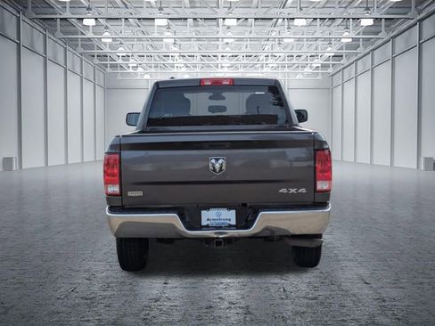 Used 2017 RAM 1500 ST w/ SXT Appearance Group AWD/4WD image 4