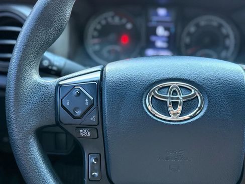 Used 2020 Toyota Tacoma SR image 29