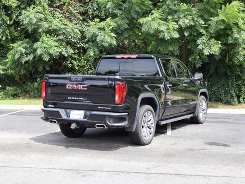 Used 2023 GMC Sierra 1500 Denali w/ Denali Reserve Package AWD/4WD image 9