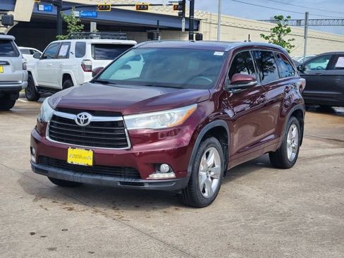 Used 2016 Toyota Highlander Limited FWD image 3