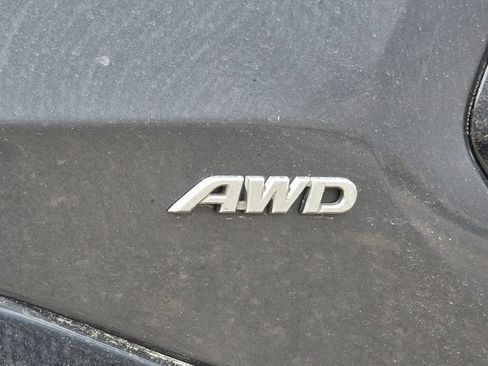 Used 2021 Toyota RAV4 XSE AWD/4WD image 5