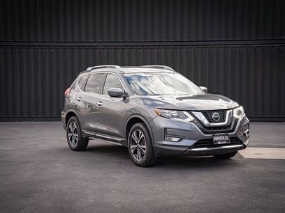 Used 2018 Nissan Rogue SL