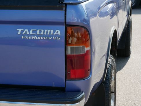 Used 1999 Toyota Tacoma PreRunner RWD image 16