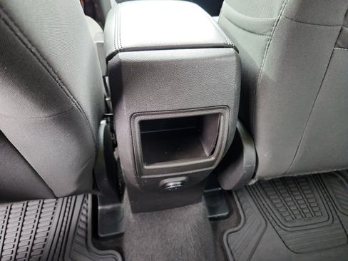 Used 2016 Ford Escape SE image 32
