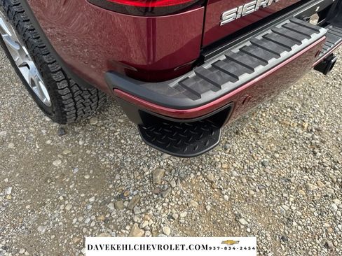 Used 2015 GMC Sierra 1500 Denali AWD/4WD image 36