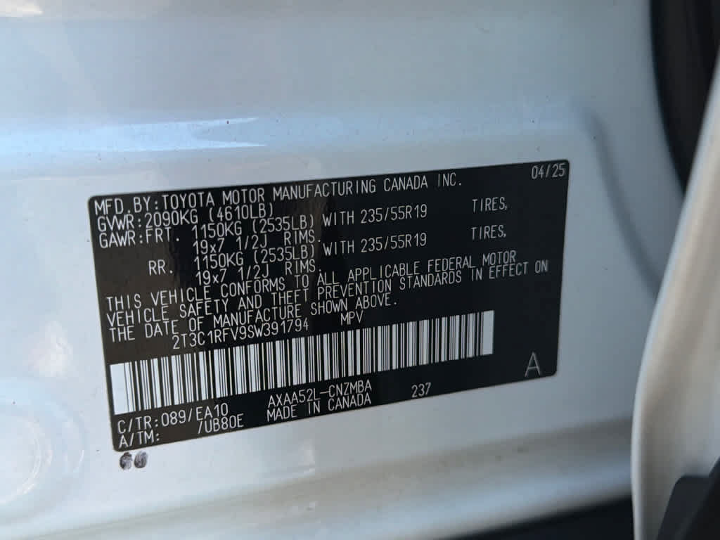 Used 2025 Toyota RAV4 XLE Premium FWD image 38