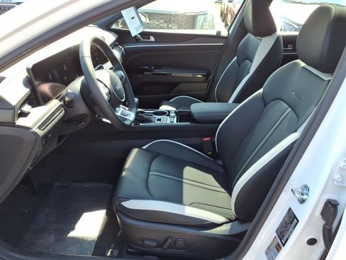 New 2026 Kia K5 GT-Line w/ GT-Line Premium Package AWD/4WD image 4