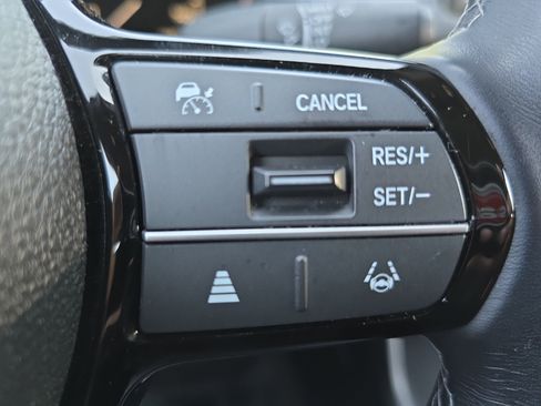 Used 2025 Honda Civic Sport image 17