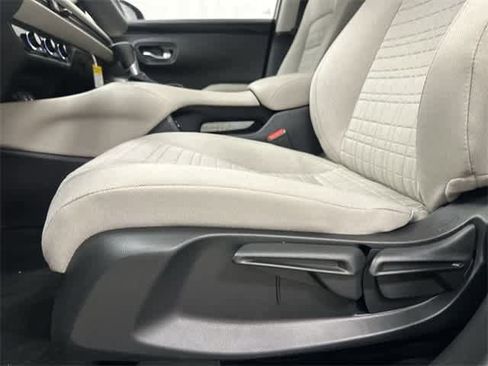 New 2026 Honda HR-V LX image 26