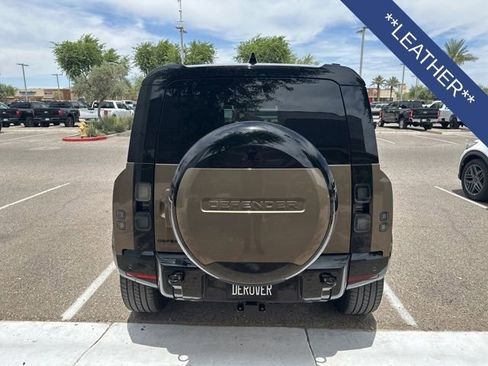 Used 2026 Land Rover Defender 110 X-Dynamic SE AWD/4WD image 8