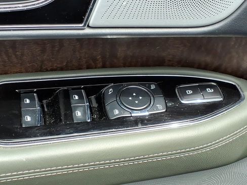 Used 2023 Lincoln Navigator L Black Label AWD/4WD image 18