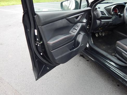 Used 2017 Subaru Impreza 2.0i Sport AWD/4WD image 9
