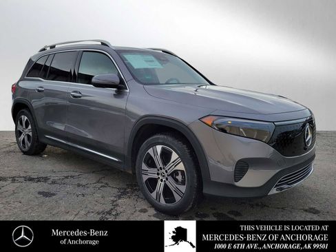 Used 2025 Mercedes-Benz EQB 350 4MATIC SUV image 1