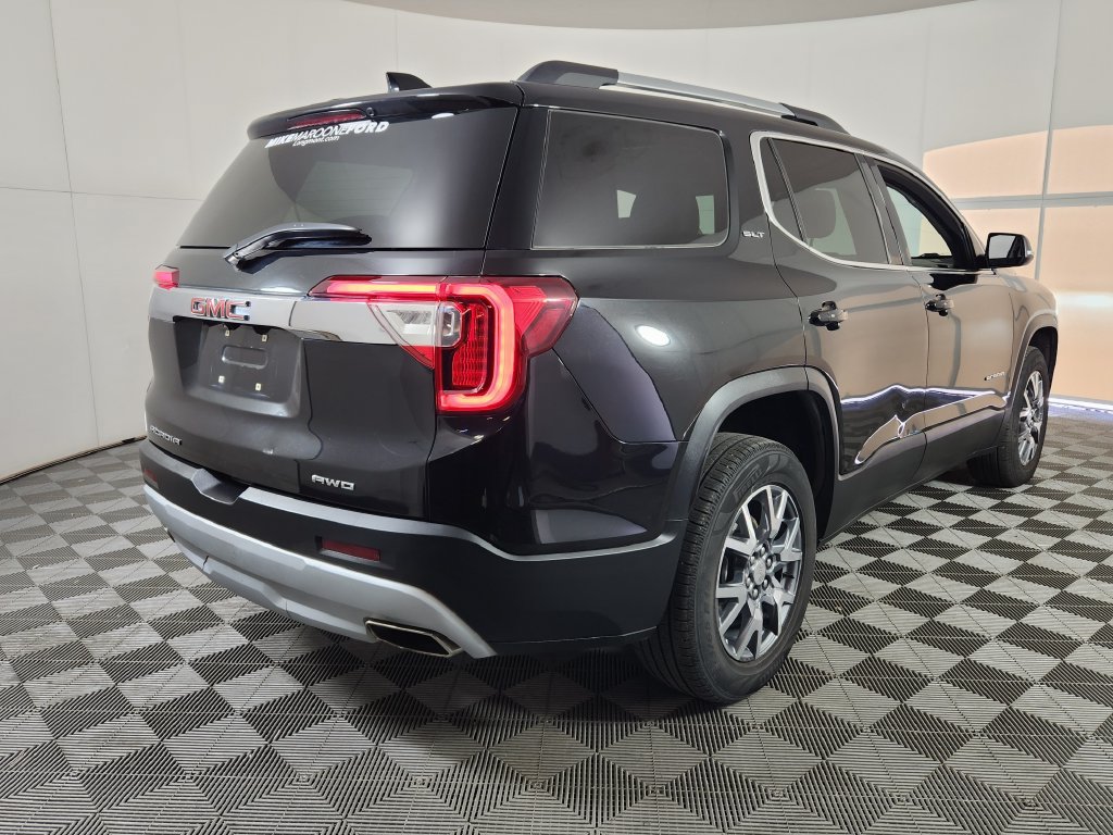 Used 2023 GMC Acadia SLT AWD/4WD image 7