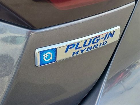 Certified 2019 Honda Clarity Plug-In Hybrid image 8