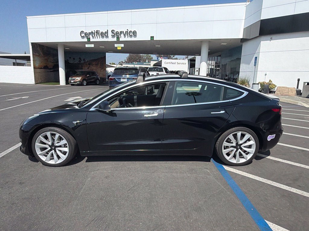 Used 2019 Tesla Model 3 Performance AWD/4WD image 9