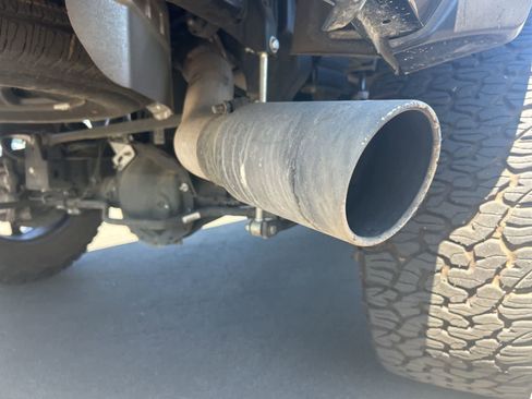 Used 2024 RAM 2500 Laramie w/ Night Edition image 34