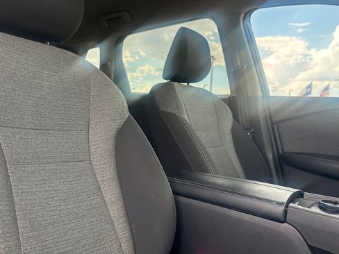 Certified 2023 Nissan Rogue SV AWD/4WD image 31