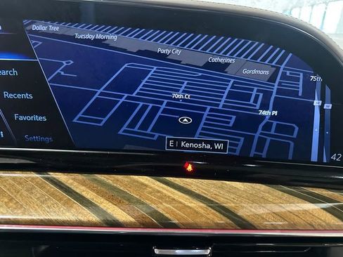 Used 2022 Cadillac Escalade ESV Sport Platinum image 13