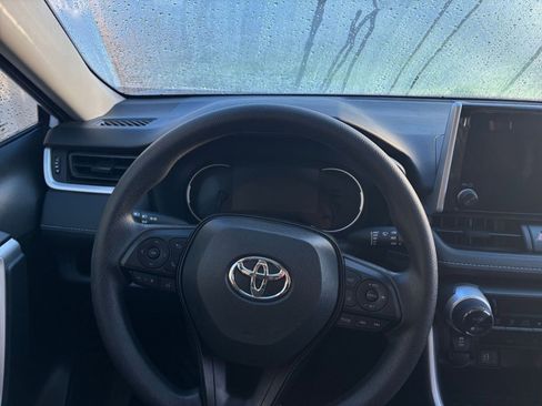 Used 2025 Toyota RAV4 LE image 34