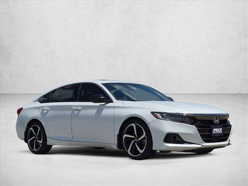 Used 2022 Honda Accord Sport image 3