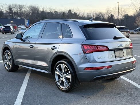 Used 2019 Audi Q5 2.0T Premium Plus w/ Premium Plus Package image 4