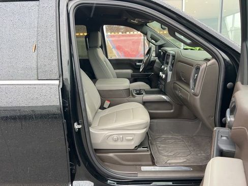 Used 2023 GMC Sierra 2500 SLT image 32