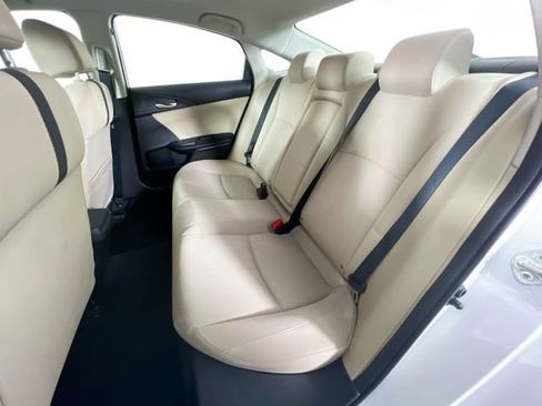 Used 2018 Honda Civic EX image 24