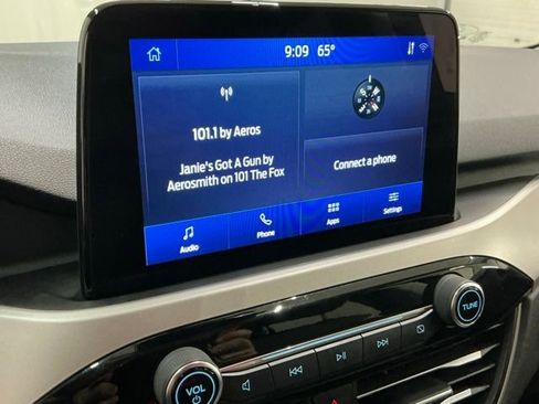 Used 2022 Ford Escape SE image 22