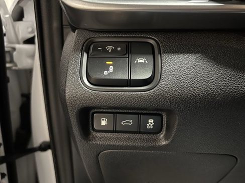 Used 2019 Kia Optima LX image 35