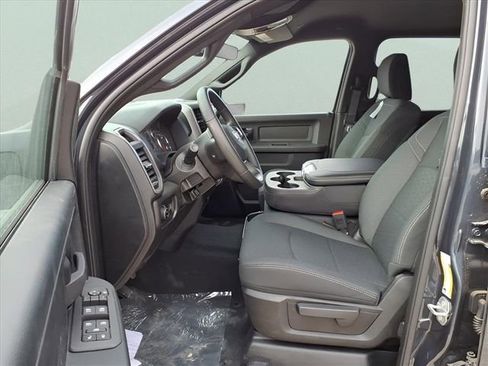 New 2026 RAM 2500 Tradesman AWD/4WD image 16