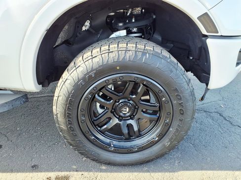 Certified 2019 Ford Ranger Lariat w/ Equipment Group 501A Mid image 9