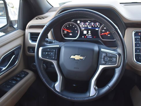 Used 2021 Chevrolet Tahoe Premier w/ Premium Package image 32